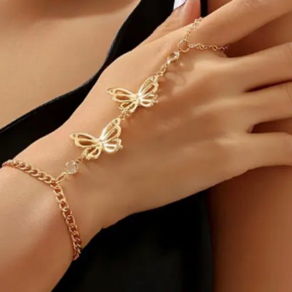 Jewelry - Butterfly Shape Hand Chain Bracelet Jewelry Finger Ring Bracelet
